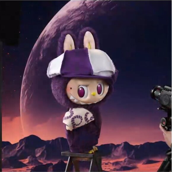 LABUBU - BE FANCY NOW Vinyl Plush Doll